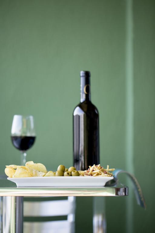 Hostal Alhambra - Adults Only Nerja Bilik gambar