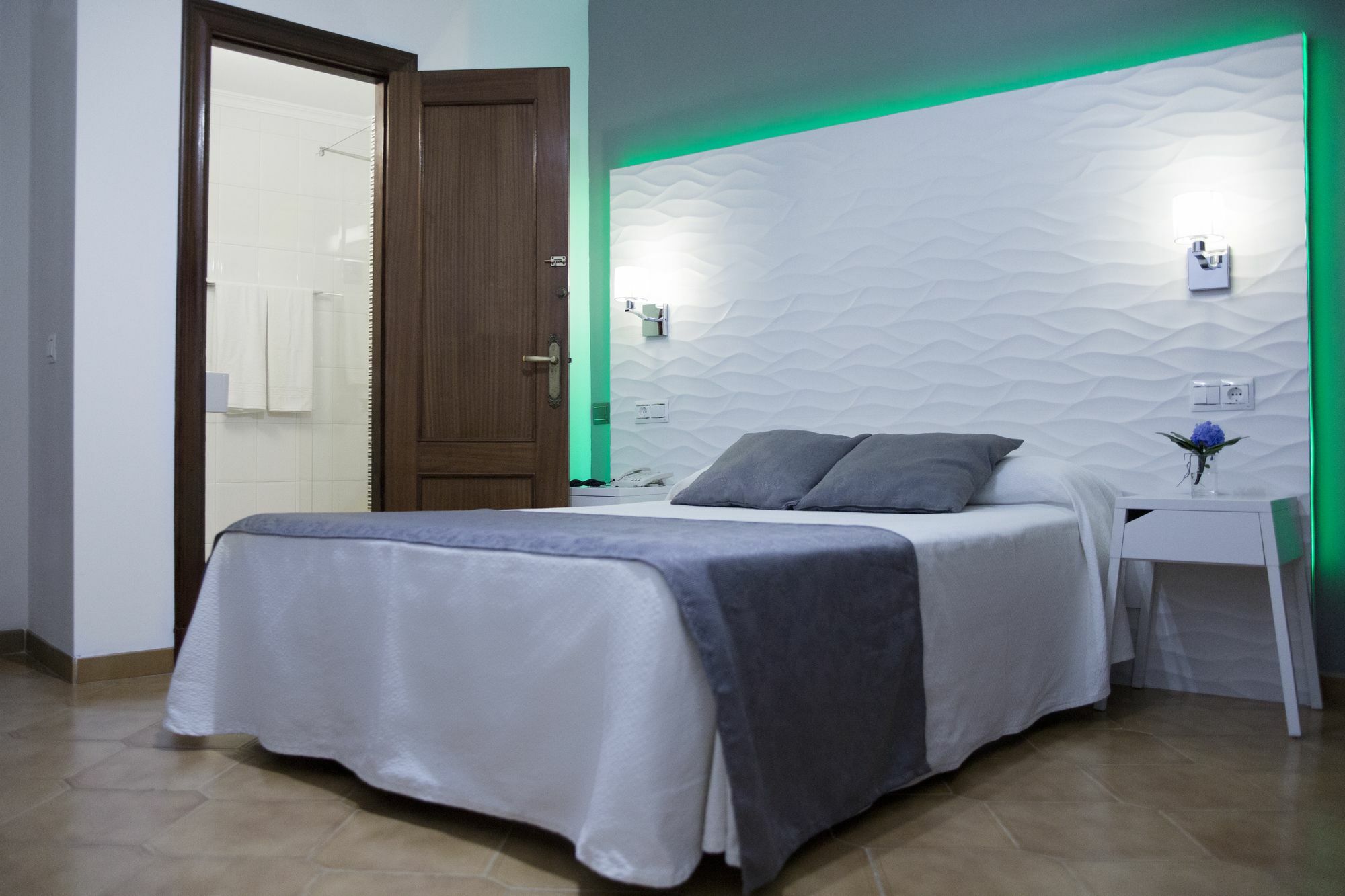 Hostal Alhambra - Adults Only Nerja Luaran gambar