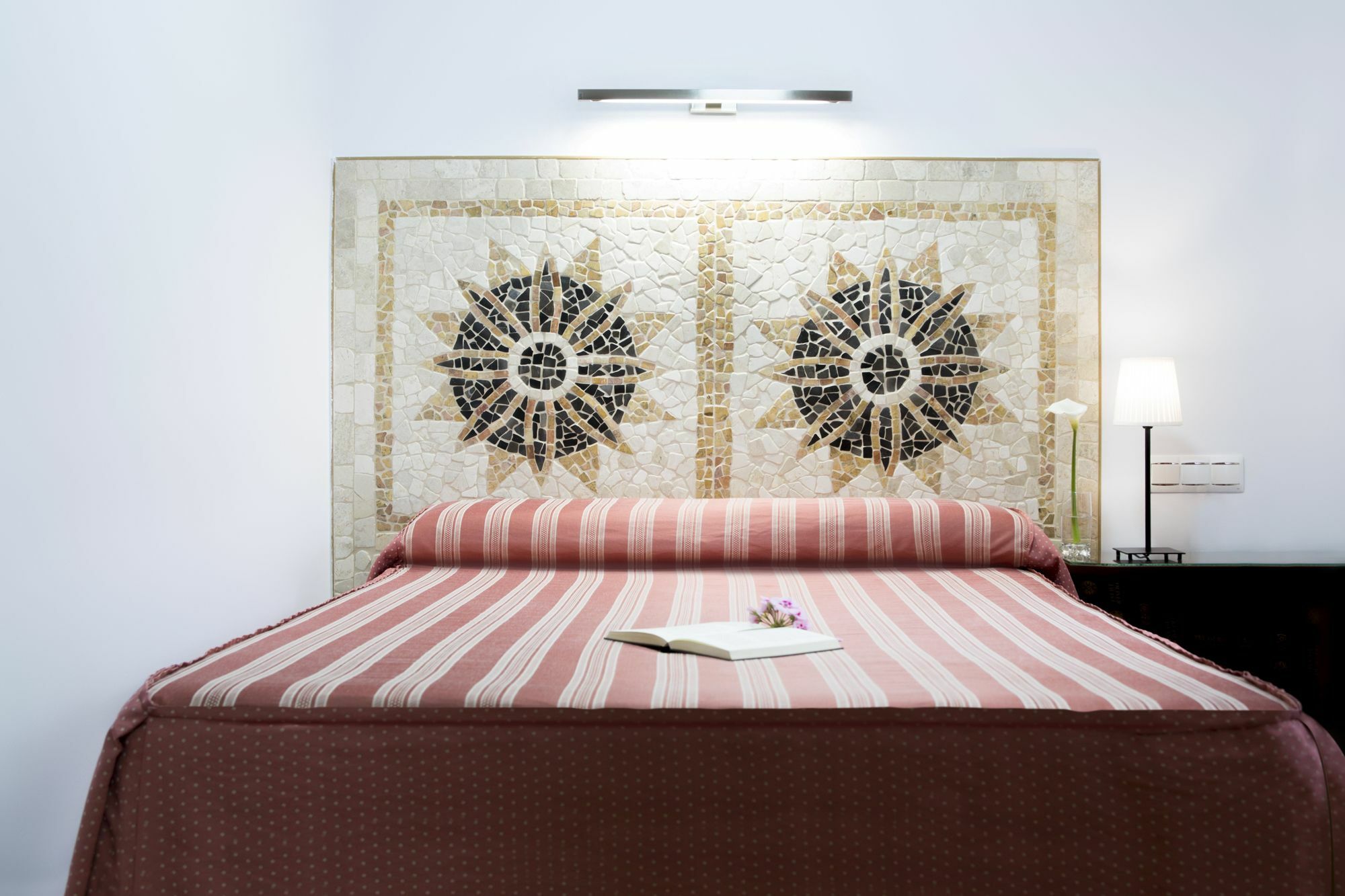 Hostal Alhambra - Adults Only Nerja Luaran gambar